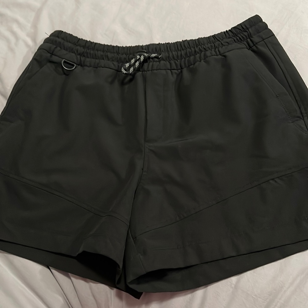 Womens hybrid shorts